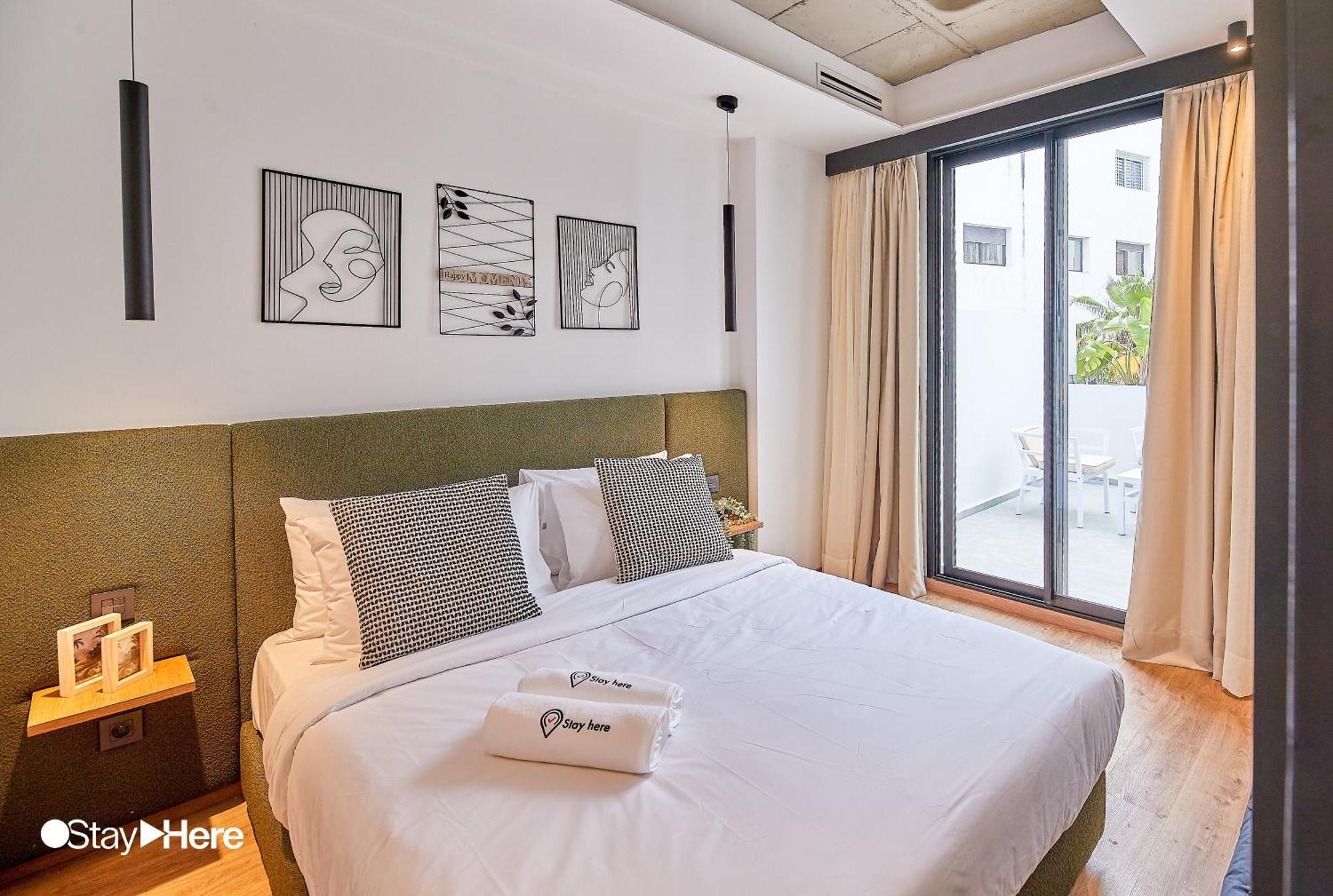 Stayhere - Gauthier 1 - Modern Casa Blanca